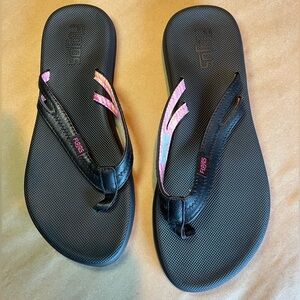 Womens flojos sandals
